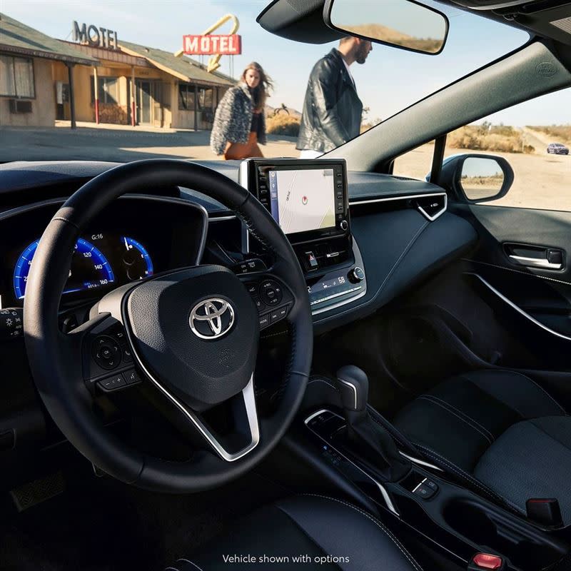 Toyota先前公布GR Corolla車室照，透露該車將擁268匹馬力。（圖／翻攝自Toyota USA IG）