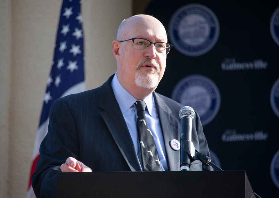 Mayor-elect Harvey Ward speaks before the swearing-in ceremony at the Thomas Center in downtown Gainesville on Jan. 5, 2022.