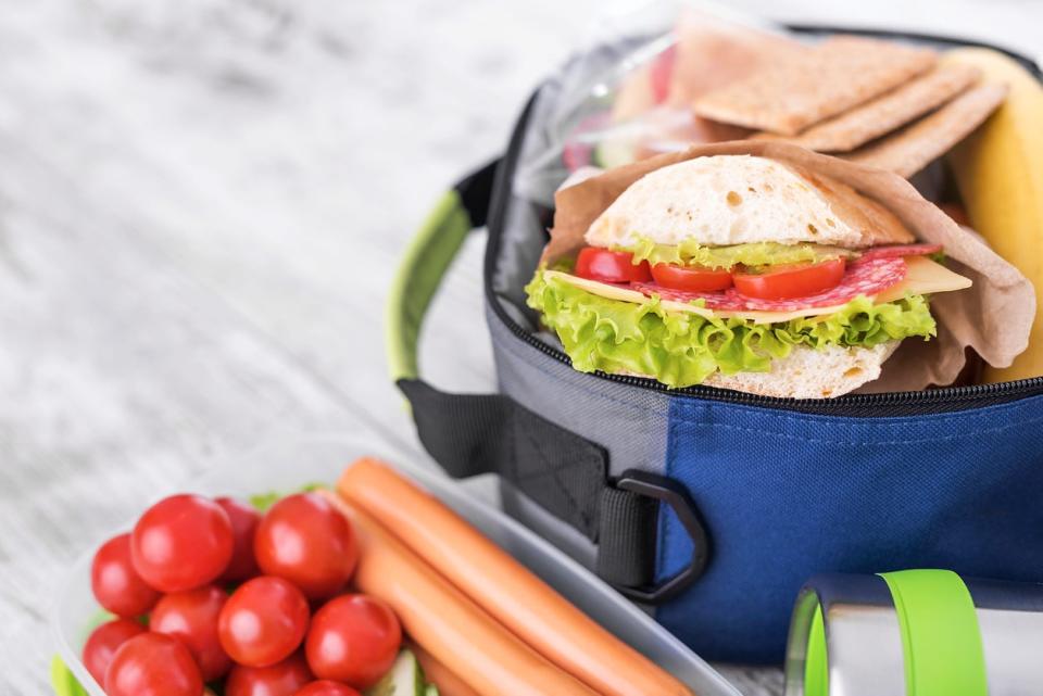 14 things you didn't know you can clean in your washing machine lunch bag with sandwich and vegetables