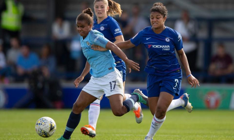 Manchester City’s Nikita Parris (No 17), here against Chelsea this month, scored twice against Everton.