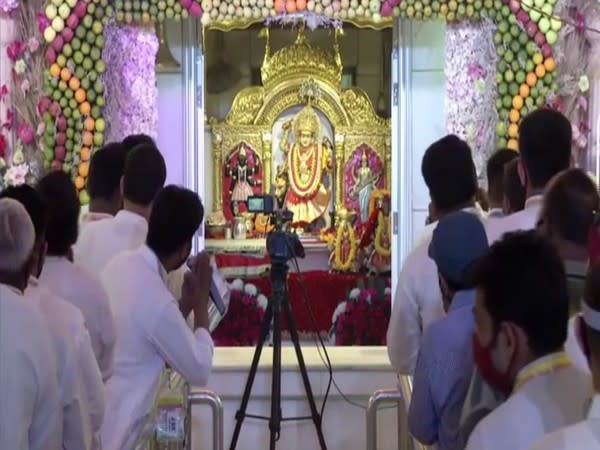 Visuals from Jhandewalan temple, Delhi on Tuesday. Photo/ANI