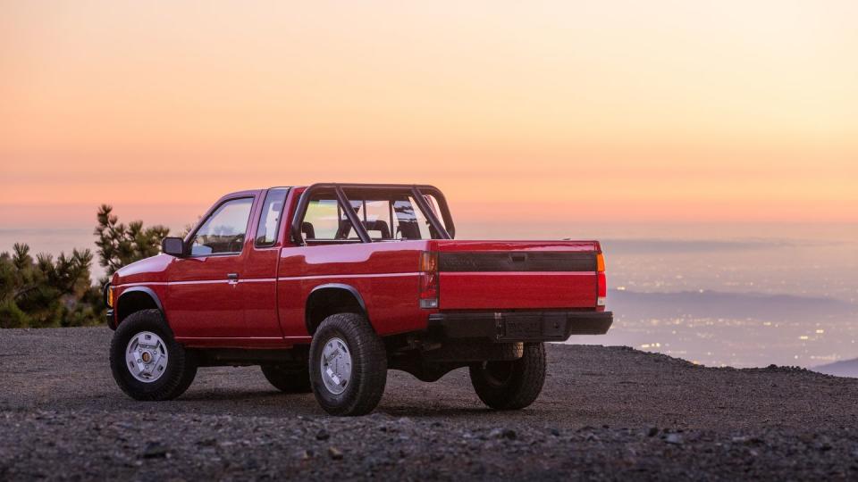 2024 nissan frontier hardbody