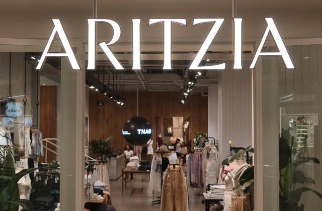 Inside the Aritzia Warehouse Sale: Is it worth it? (PHOTOS/VIDEO