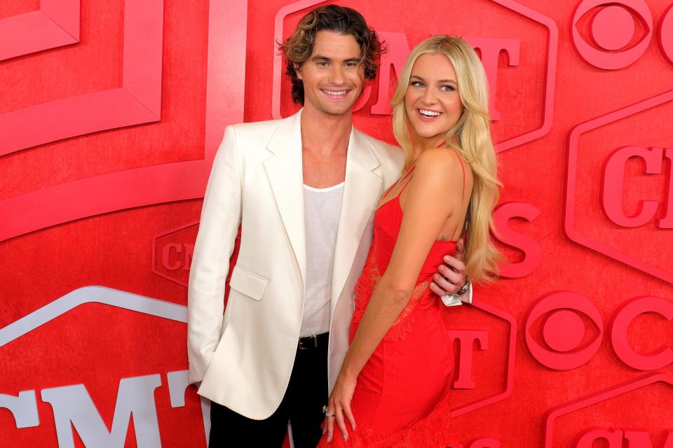 AUSTIN, TEXAS - APRIL 07: (L-R) Chase Stokes and Kelsea Ballerini attend the 2024 CMT Music Awards at Moody Center on April 07, 2024 in Austin, Texas. (Photo by Hubert Vestil/Getty Images)