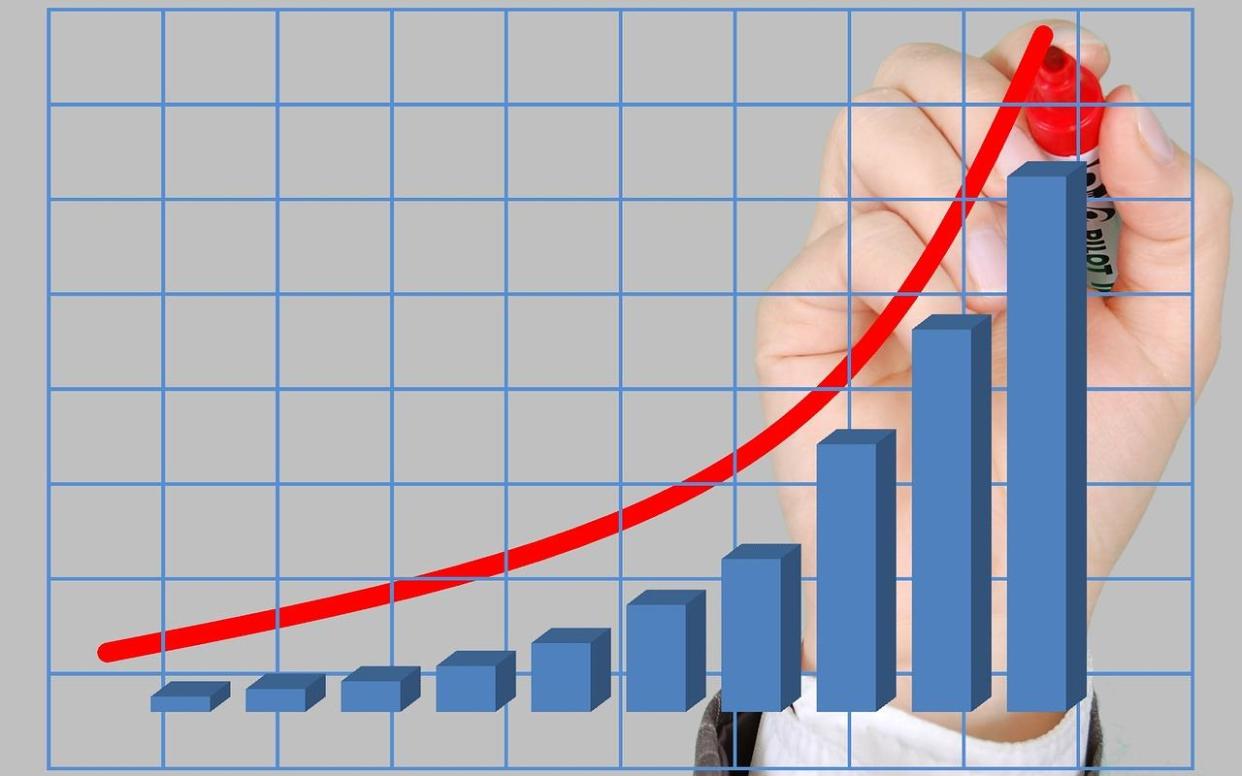 It takes hundreds of people at Statistics Canada to compile the Consumer Price Index each month. (Stock Image).