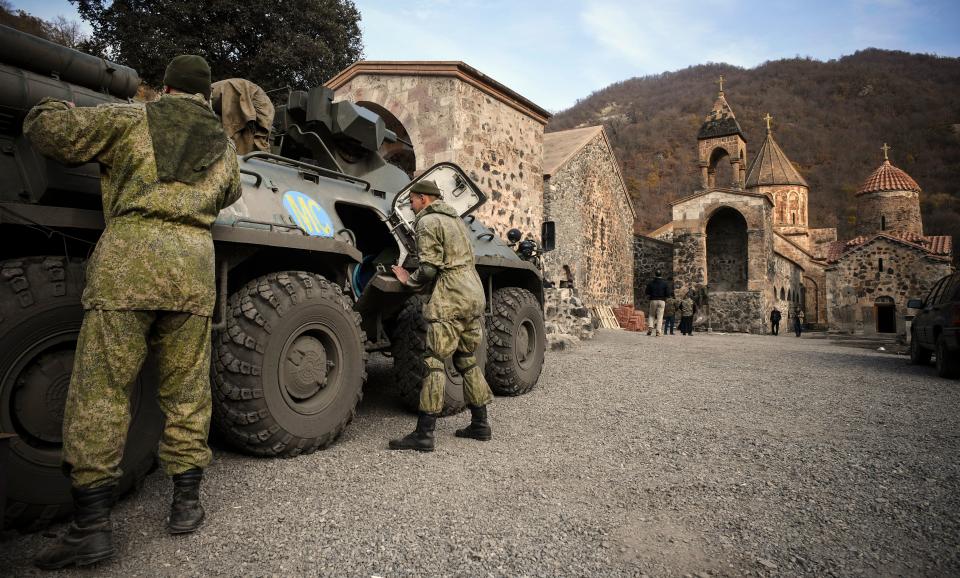 El monasterio que pasa de Armenia a Azerbaiyán tras el alto el fuego