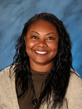 Artonya Gemmill is an assistant principal at Early College and Roberts.