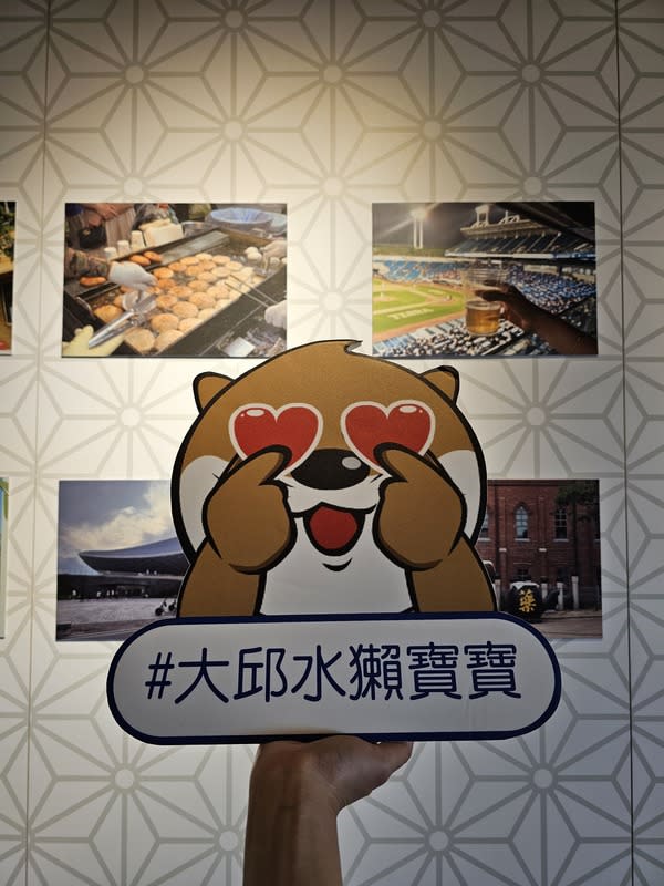 韓國大邱相片展登場 大邱駐台觀光辦事處即日起舉辦大邱相片展，展示金 光石路、西門市場等景點照片，供旅客規劃行程參 考。 （大邱駐台觀光辦事處提供） 中央社記者余曉涵傳真  112年8月14日 