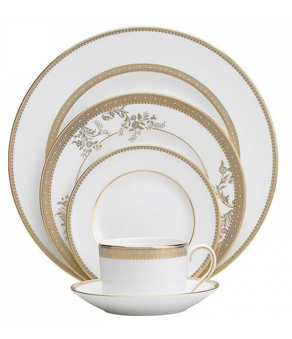 Vera Wang by Wedgwood Vera Lace Floral in White and Gold