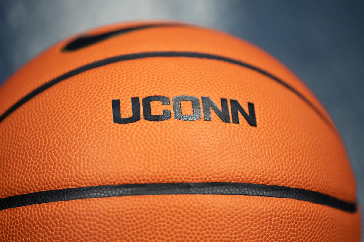 Sources: UConn, Big 12 in serious negotiations about Huskies joining as newest expansion member