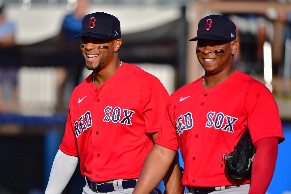 YALL look at this STUD  Andrew benintendi, Andrew, Boston red sox