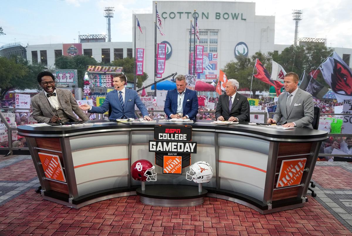 ESPN College GameDay picks Ohio State at Indiana and more for Week 1