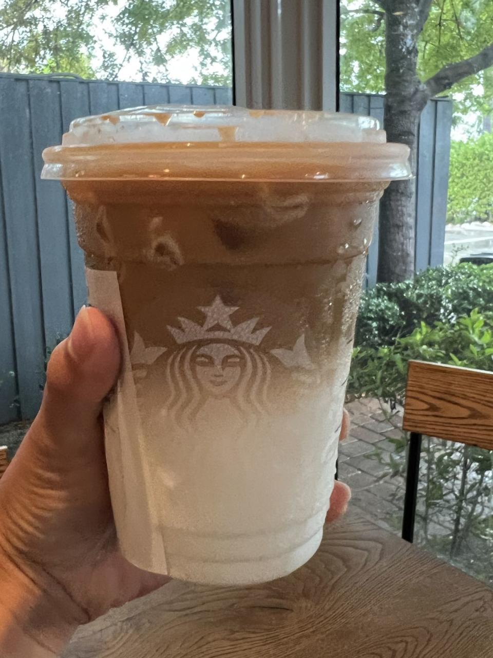 iced caramel macchiato