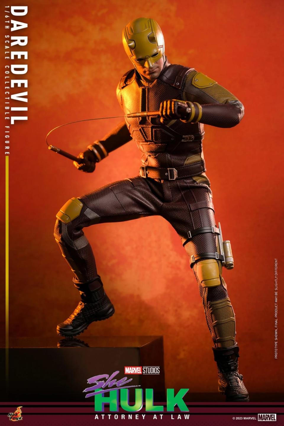 Hot Toys Daredevil with his yellow and red She-Hulk costume in an action pose