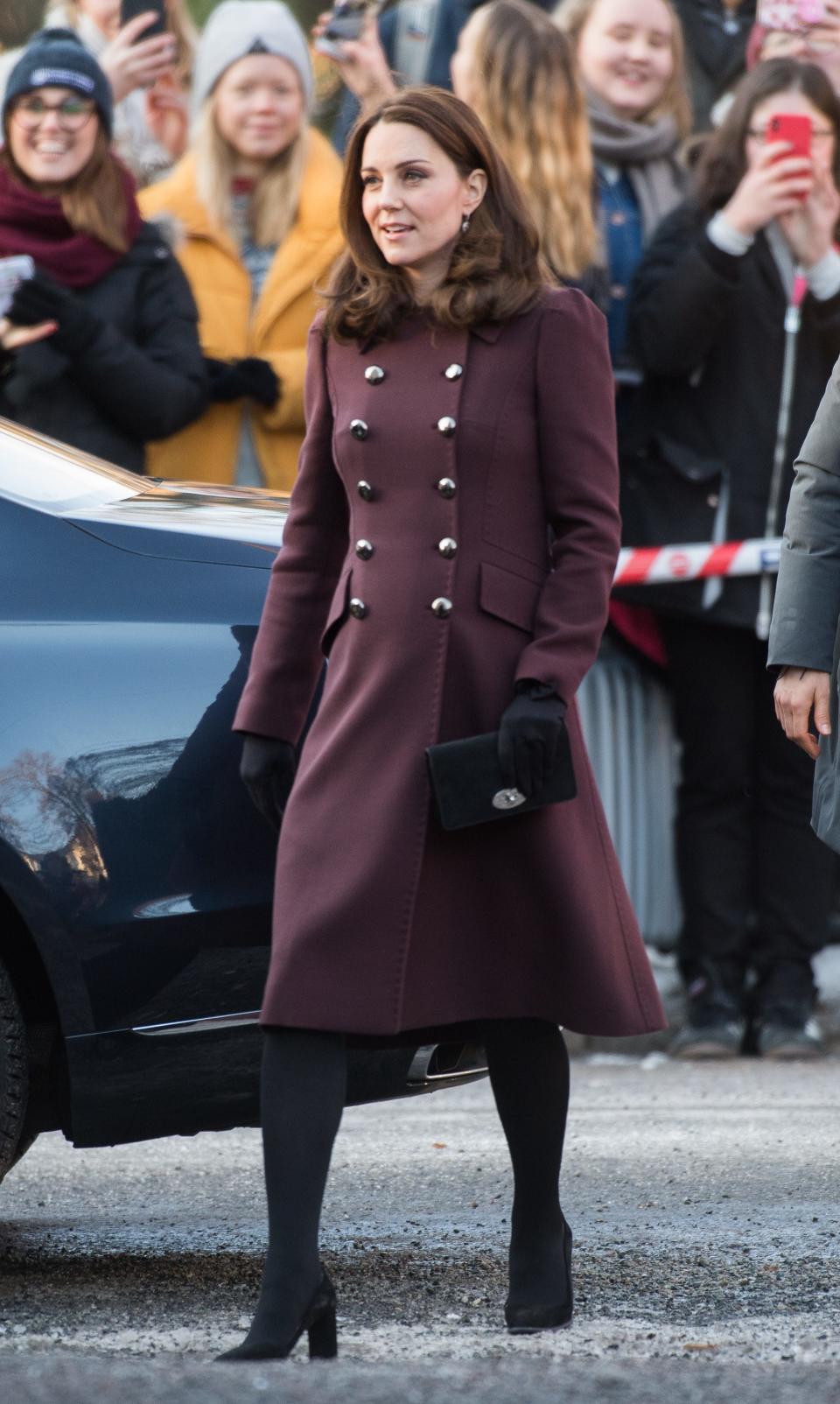 kate middleton feb 2018 burgundy coat