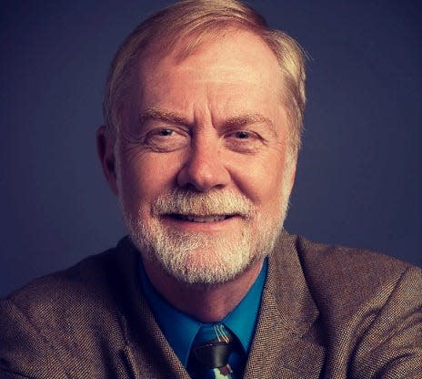 Pulitzer-nominated investigative reporter Jerry Mitchell will be a special guest at the Beck Cultural Exchange Center’s 9th annual Eighth of August Jubilee 2023. Mitchell is featured in the film “Emmett Till: White Lies, Black Death,” which will be shown at the red carpet event at the Tennessee Theatre.