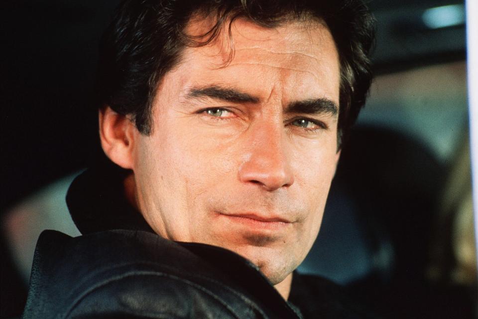 Timothy Dalton The Living Daylights - 1987