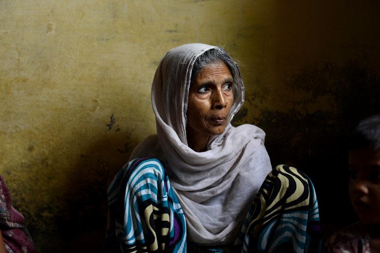 Indian villager Zainab Begum Alvi, in her 50s, pictured at a bidis factory in Kannauj, some 200 km south-east of New Delhi