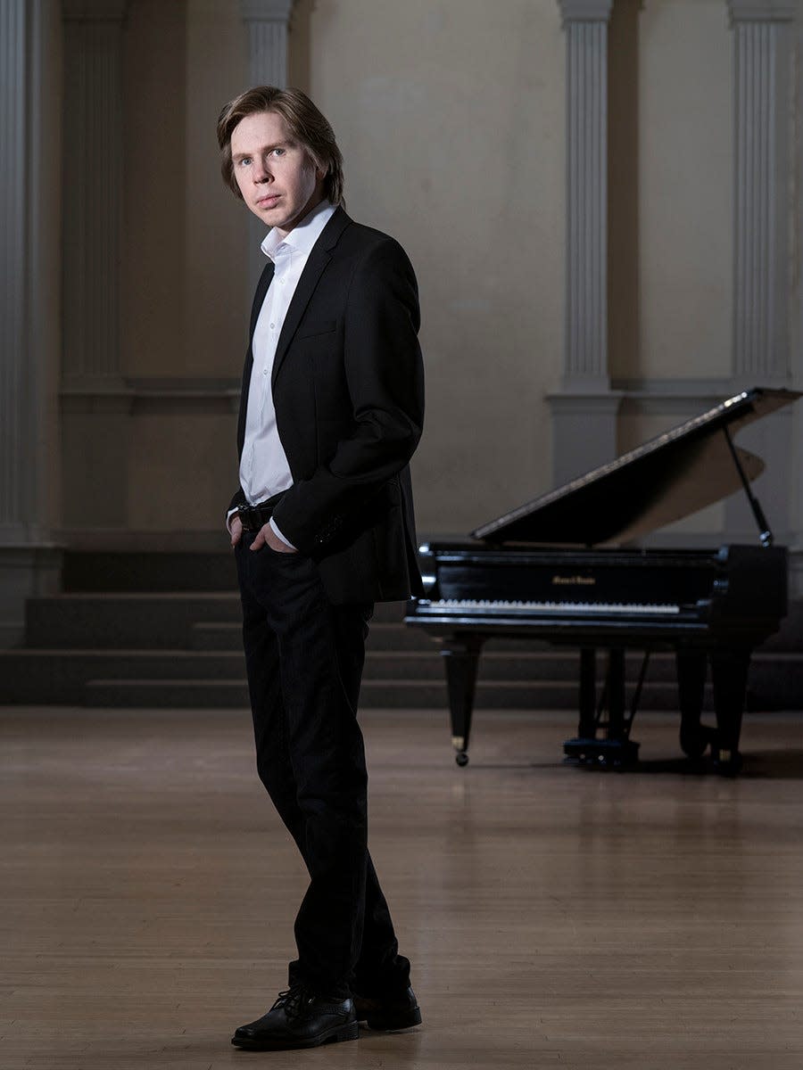 Pianist Juho Pohjonen.