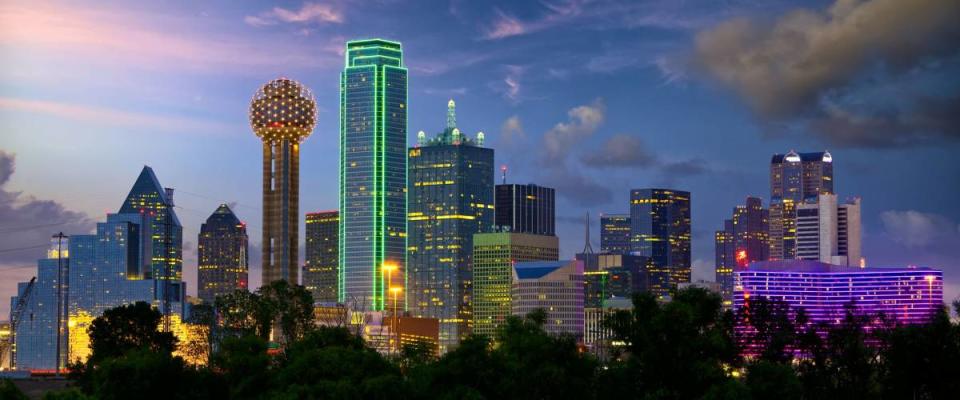 Dallas City skyline at twilight, Texas, USA