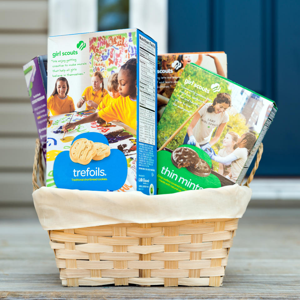 girl scout cookies home delivery girl scout cookies online (Shutterstock)