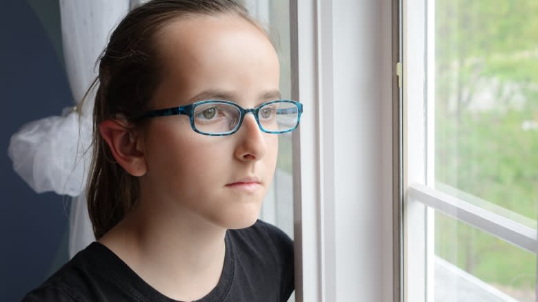 Ottawa girl, facing vision loss, to take in the City of Light