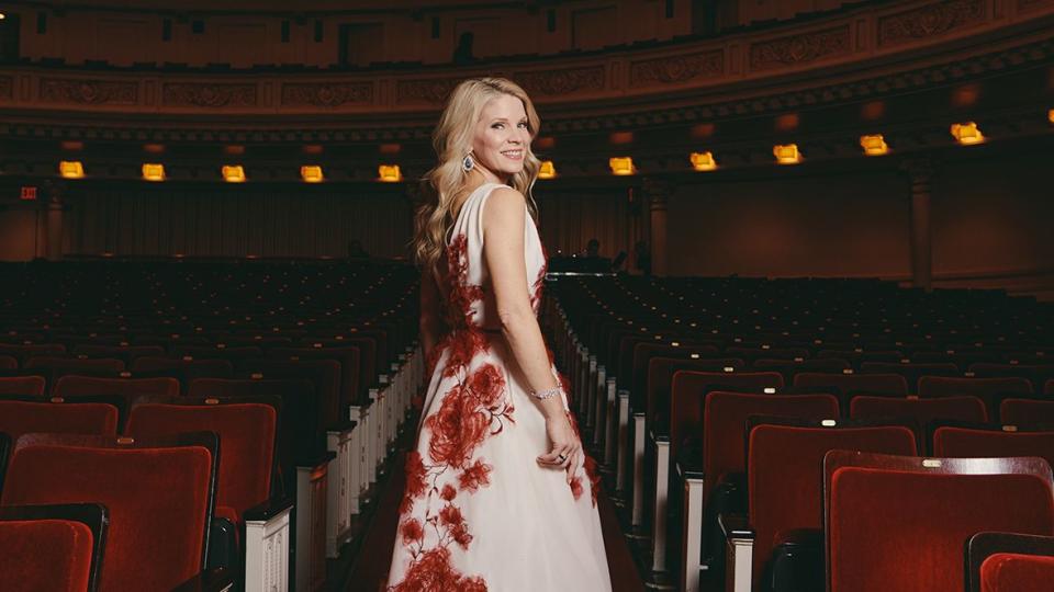 kelli ohara sutton foster carnegie hall