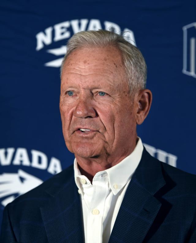 Hall of Famer George Brett rooting for Marlins' Luis Arraez in .400 chase