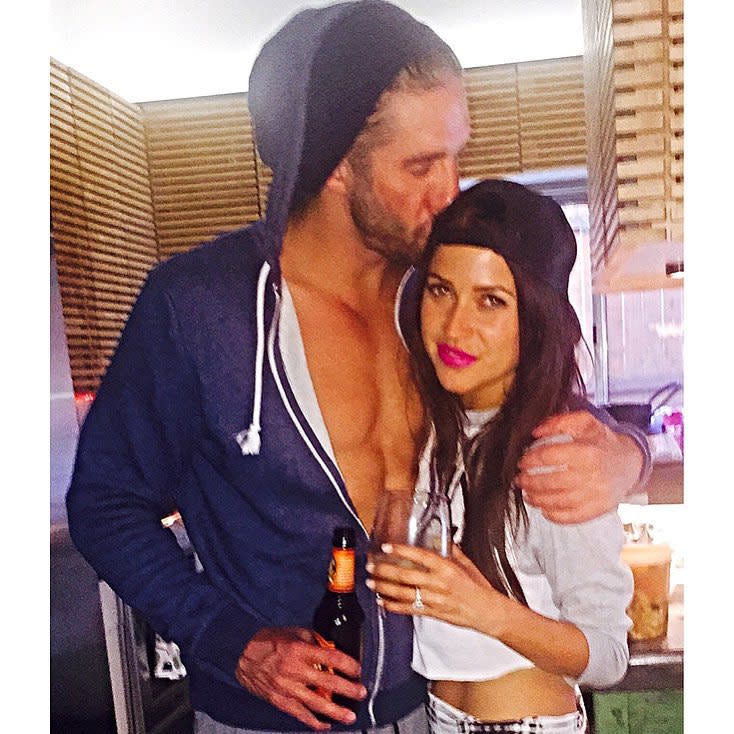 Bachelorette Star Kaitlyn Bristowe And Fiance Shawn Booth Just Cant Stop With The Intense Pda