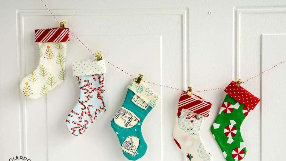 christmas garland ideas mini christmas stocking garland