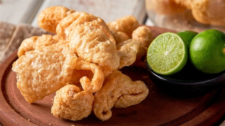 Fried pork rinds