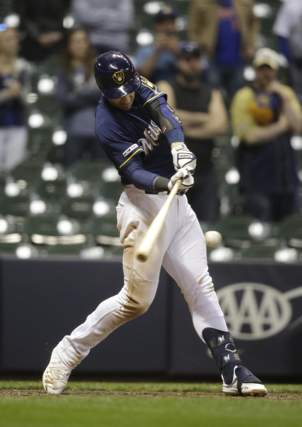 Milwaukee Brewers' Ryan Braun hits a game-winning two-run single against the New York Mets during the 18th inning of a baseball game Saturday, May 4, 2019, in Milwaukee. The Brewers won 4-3. (AP Photo/Jeffrey Phelps)