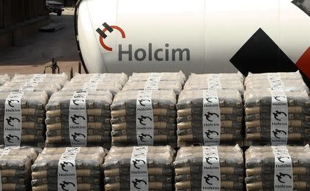 Cement bags are pictured at Switzerland's Holcim cement production plant in Siggenthal April 7, 2014. REUTERS/Arnd Wiegmann