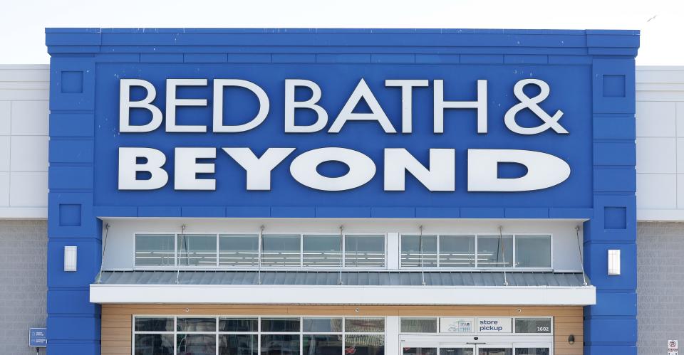 Bed Bath & Beyond in Toronto.