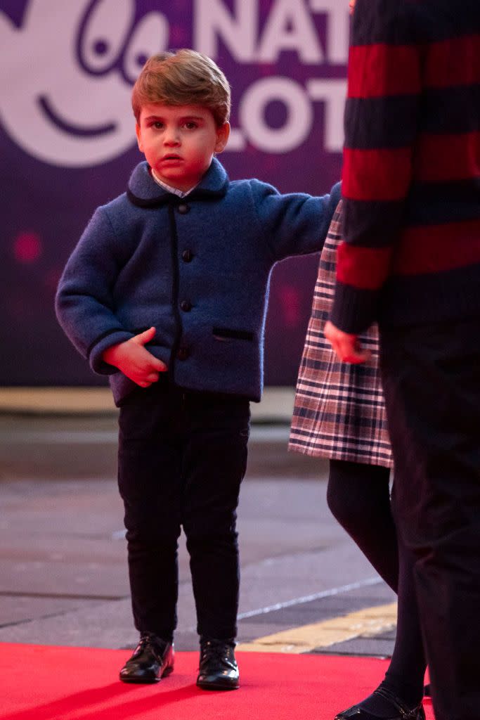 the duke and duchess of cambridge and their family attend special pantomime performance to thank key workers