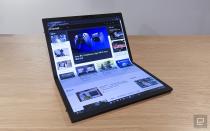 <p>ASUS Zenbook Fold 17</p> 