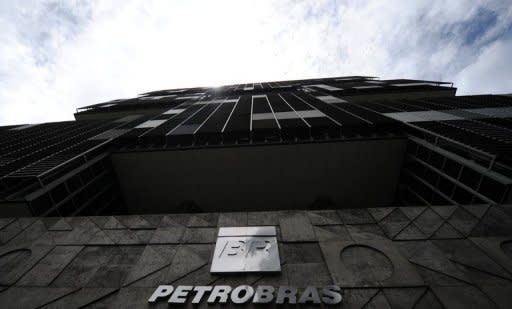 La fachada del edificio de la gigante estatal brasileña del petróleo Petrobras en Rio de Janeiro, el 4 de enero de 2011. (AFP | Vanderlei Almeida)