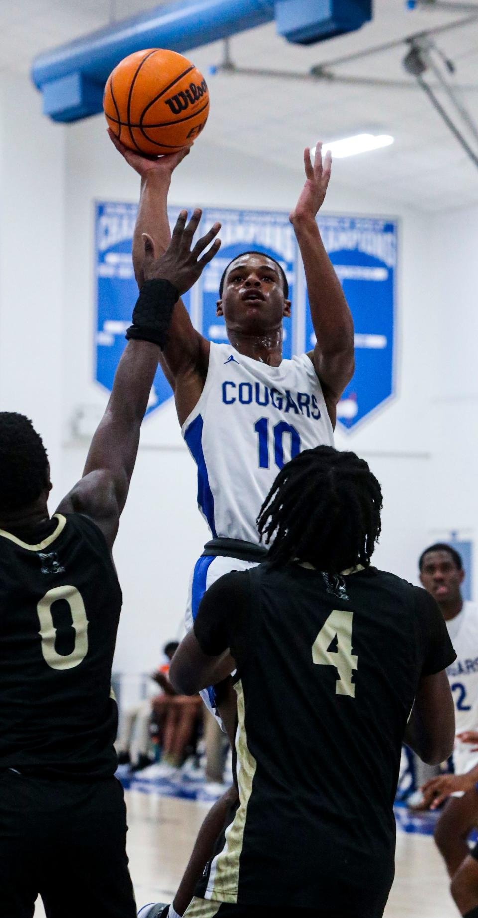 Gateway High pulled out the win in overtime over Canterbury in their Class 3A-District 8 final boys basketball game, February 11, 2022.