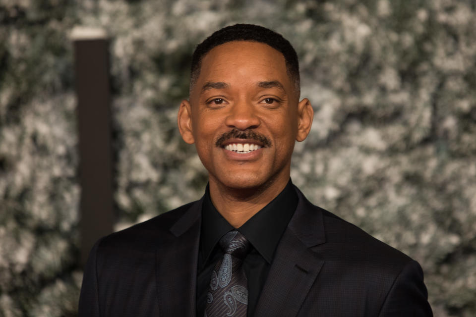 Actor Will Smith poses for photographers upon arrival at the premiere of the film 'Collateral Beauty' in London, Thursday, Dec. 15, 2016. (Photo by Vianney Le Caer/Invision/AP)