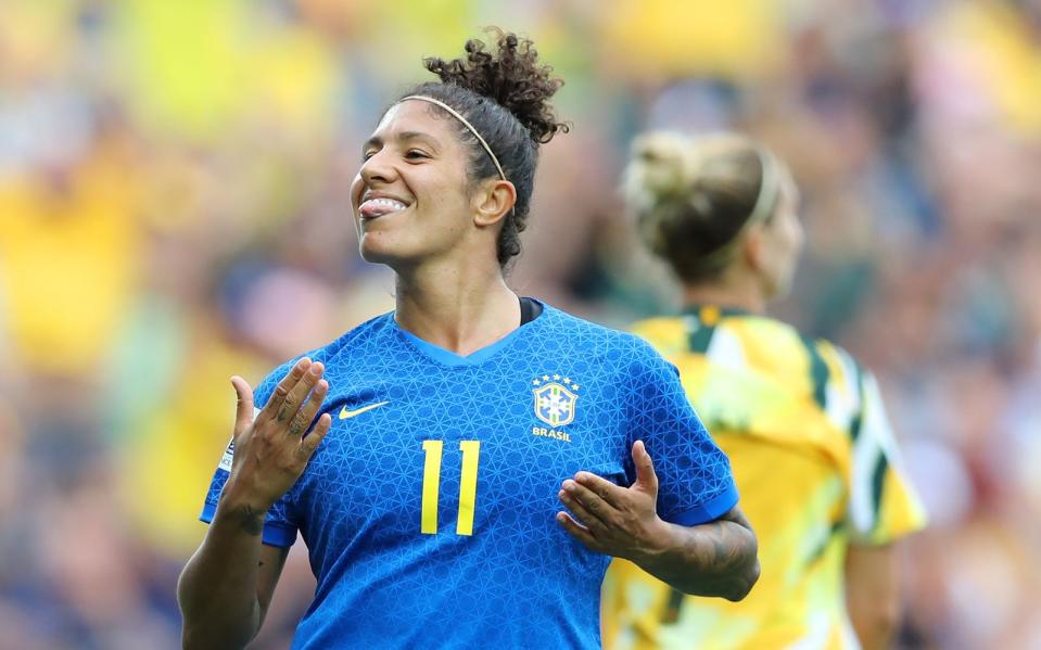 Bei der brasilianischen Nationalmannschaft sorgt Marta regelmäßig mit ihrer Sturmpartnerin Cristiane (Bild) für Furore. Zwar tat sich die Stürmerin bei ihren Stationen in der deutschen Bundesliga bei Turbine Potsdam und dem VfL Wolfsburg schwer, in der heimischen Liga und im Nationaldress gehört Torgarantin Cristiane aber stets zu den prägenden Spielerinnen. (Bild: Getty Images / Elsa)