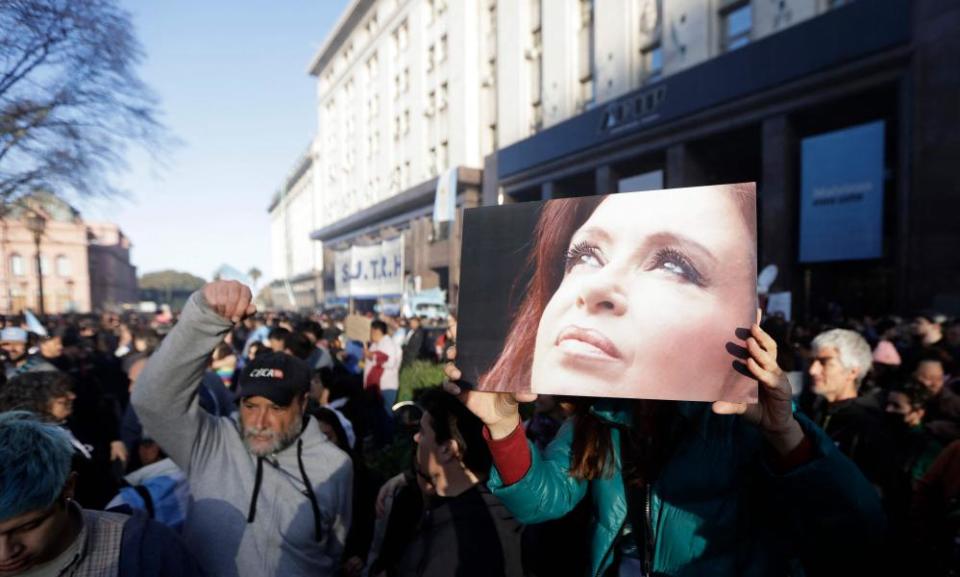 Supporters of the vice-president in the Plaza de Mayo in Buenos Aires.