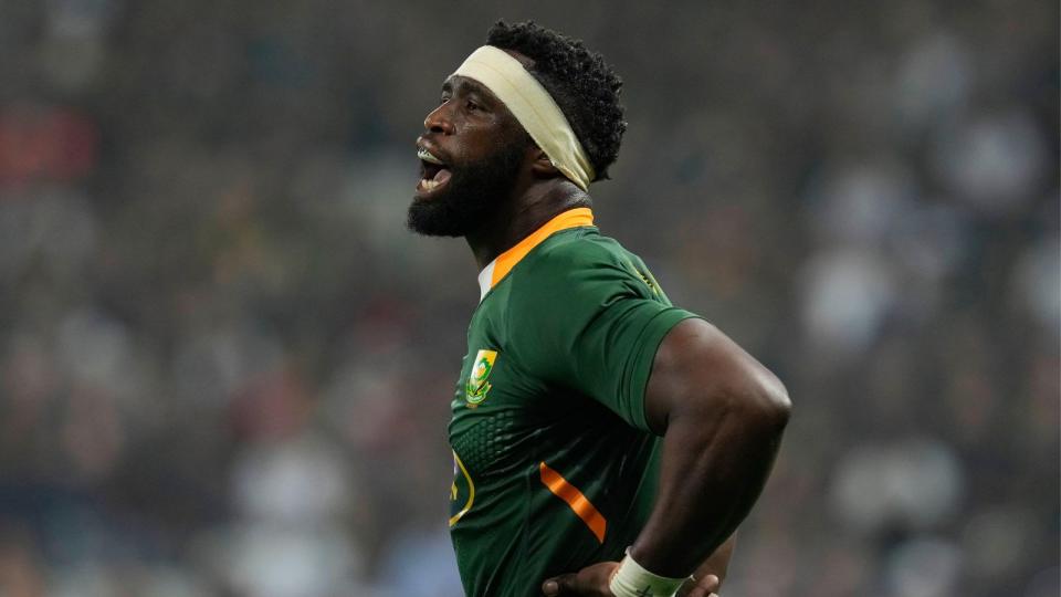 Springboks captain Siya Kolisi reacts during the Rugby Championship test between South Africa and New Zealand at Mbombela Stadium in Mbombela, South Africa, Saturday, Aug. 6, 2022. (AP Photo/Themba Hadebe) - Image ID: 2MAXY0H Credit: Alamy