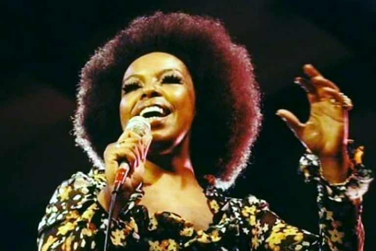 El triste anuncio del representante de Roberta Flack que alarmó a sus seguidores: “Le resulta imposible cantar y muy difícil hablar”