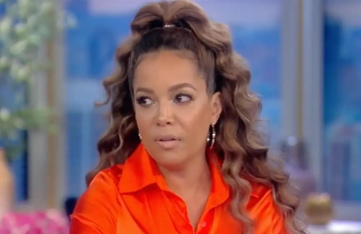 ‘The View’ Host Sunny Hostin Gets Annoyed When She Tries To Defend ...