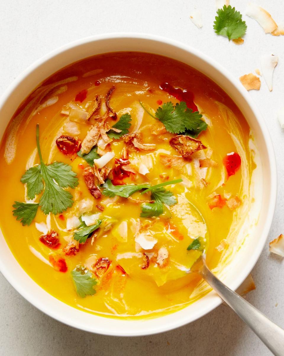 Slow Cooker Vegan Butternut Squash Soup