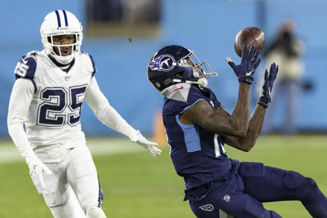 Texans beat skidding Titans 19-14. Now Jaguars vs. Titans will decide AFC  South title.