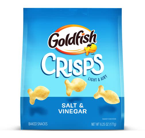 <p>Goldfish</p> Goldfish Crisps in the salt and vinegar flavor.