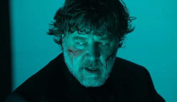 Russell Crowe en el tráiler de 'The Exorcism'