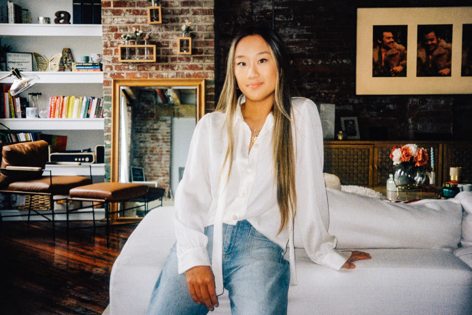 El personal del blog femenino Jezebel en un bar del Lower East Side de Manhattan el 29 de abril de 2008. (Annie Tritt/The New York Times)