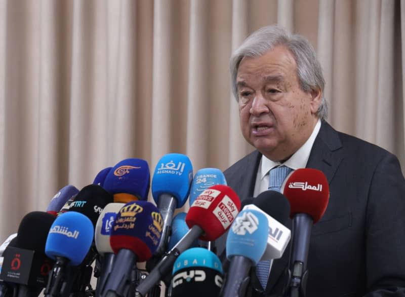 United Nations Secretary-General Antonio Guterres attends a press conference inside a UNRWA school at Al-Wehdat camp for Palestinian refugees in Amman. -/petra/dpa